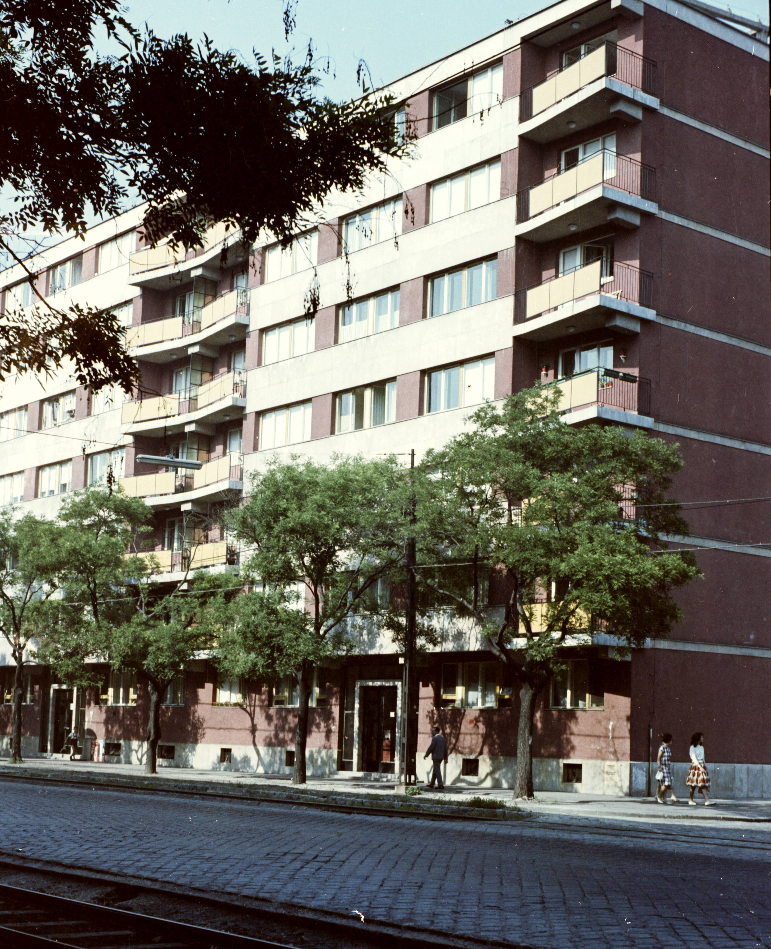 Fehérvári út - Ulászló utca 02a (1968).jpg